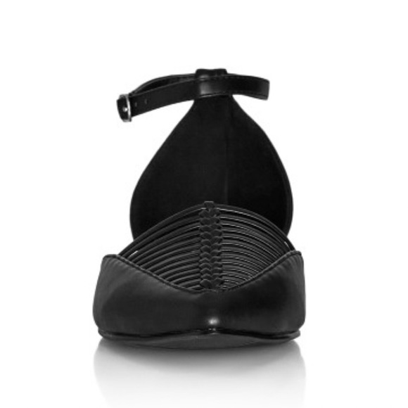 Wide Fit Black Flat - Picture 2 of 4